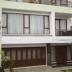 Permai Villa Dago Pakar Private Pool